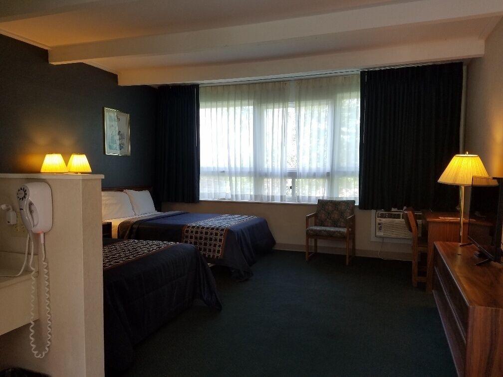 Travelodge By Wyndham Lake George Ny Exterior foto